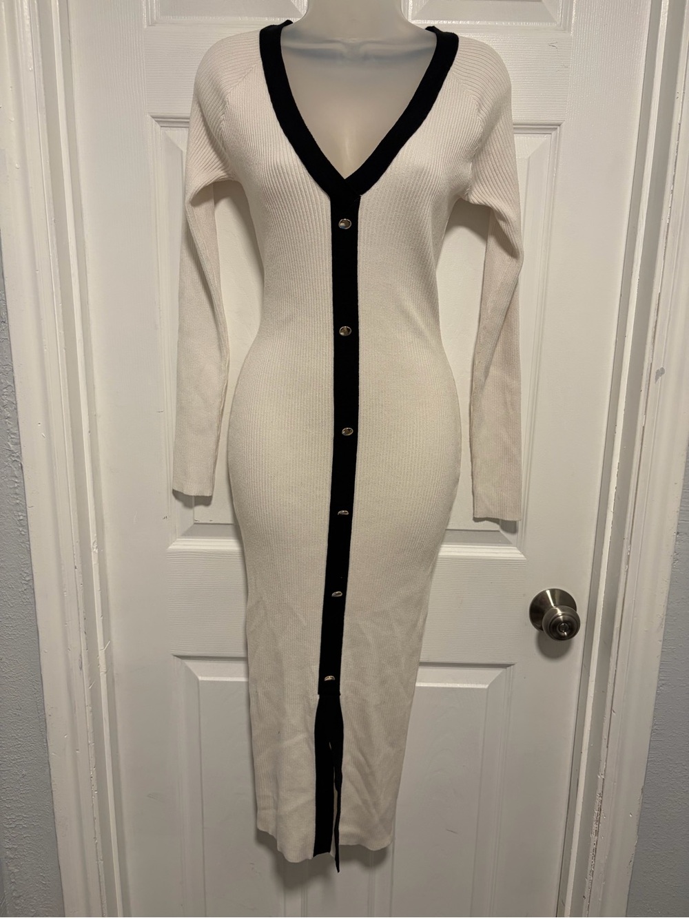White Long Sleeve Button-Front Midi Dress with Black Trim and Buttons